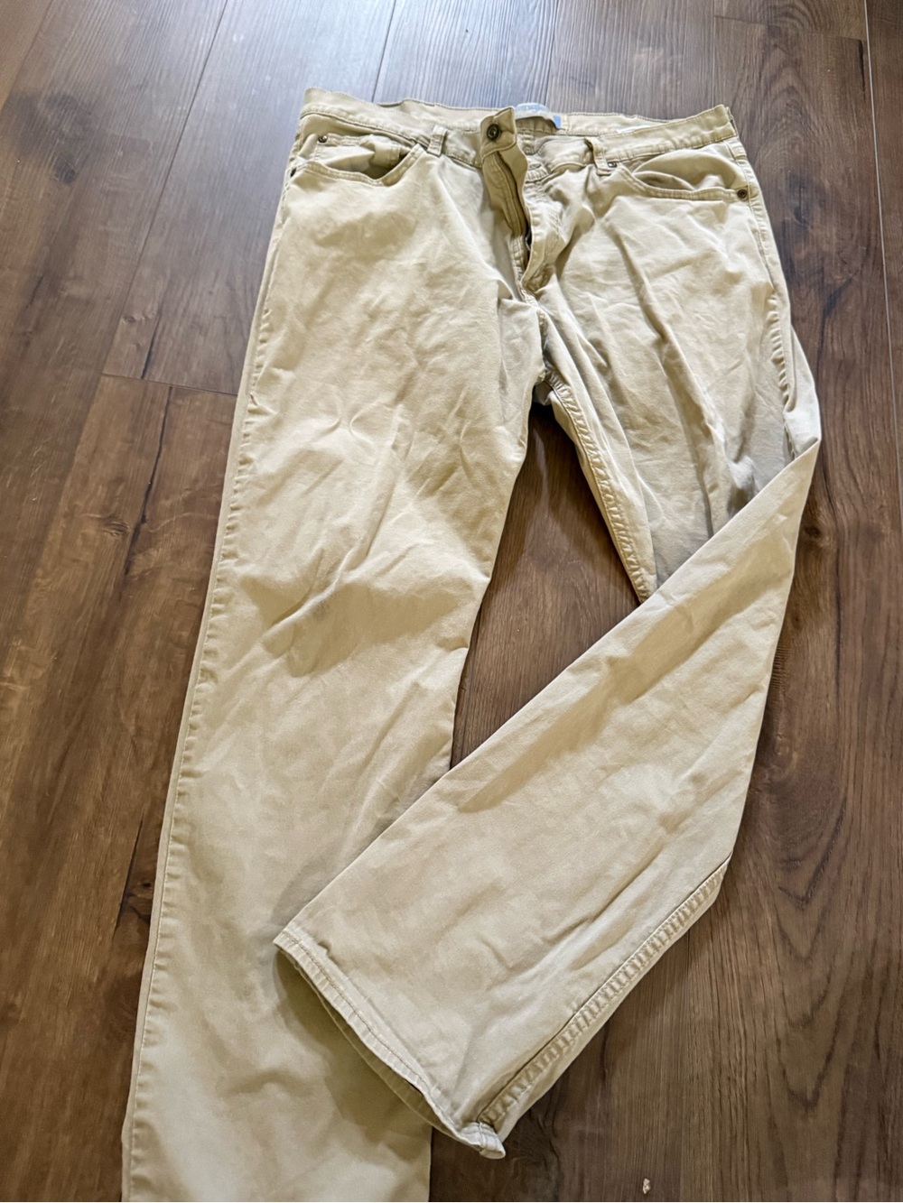 Wrangler Men's Khaki Pants - Beige Straight Leg